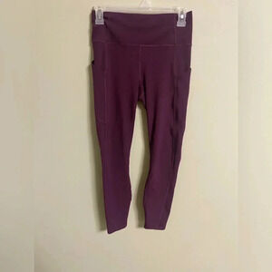 Fabletics Size Small Oasis PureLuxe High-Waisted Crop Leggings Burgundy Pockets